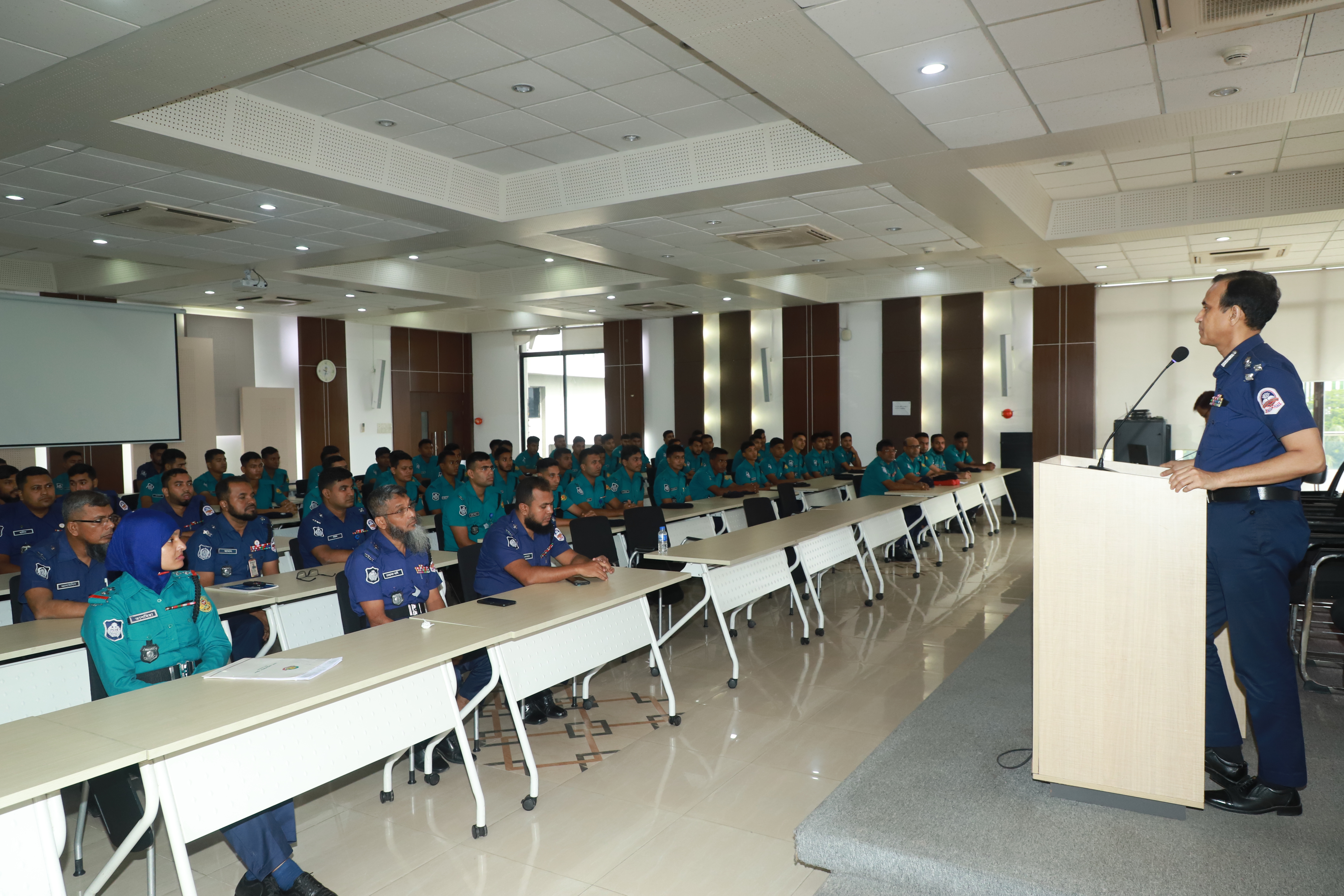 নির্বাচনী দায়িত্ব সুষ্ঠভাবে সম্পাদনের লক্ষে পুলিশের দক্ষতা ও সক্ষমতা বৃদ্ধি সংক্রান্ত প্রশিক্ষণ