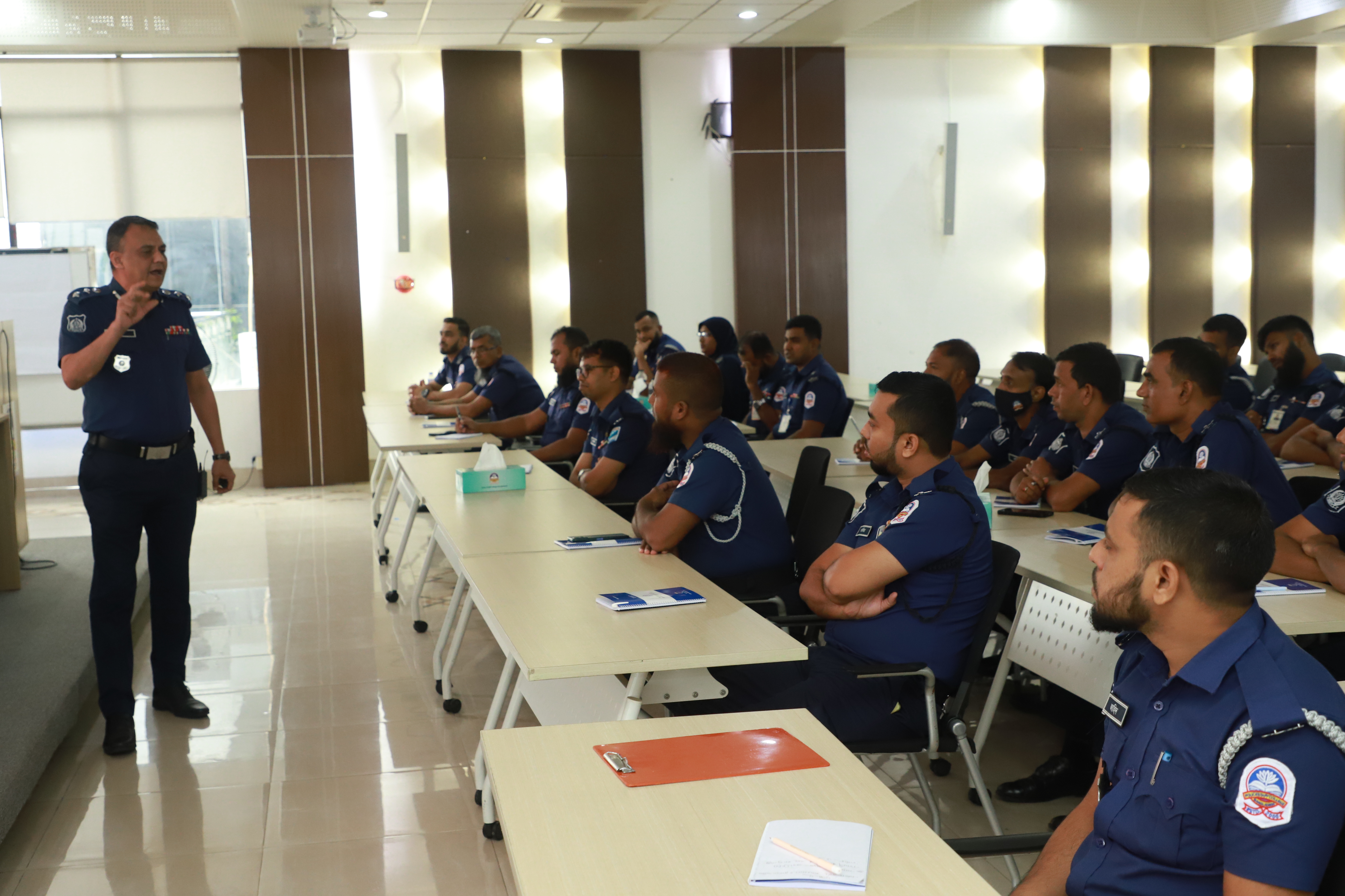 নির্বাচনী দায়িত্ব সুষ্ঠভাবে সম্পাদনের লক্ষে পুলিশের দক্ষতা ও সক্ষমতা বৃদ্ধি সংক্রান্ত প্রশিক্ষণ